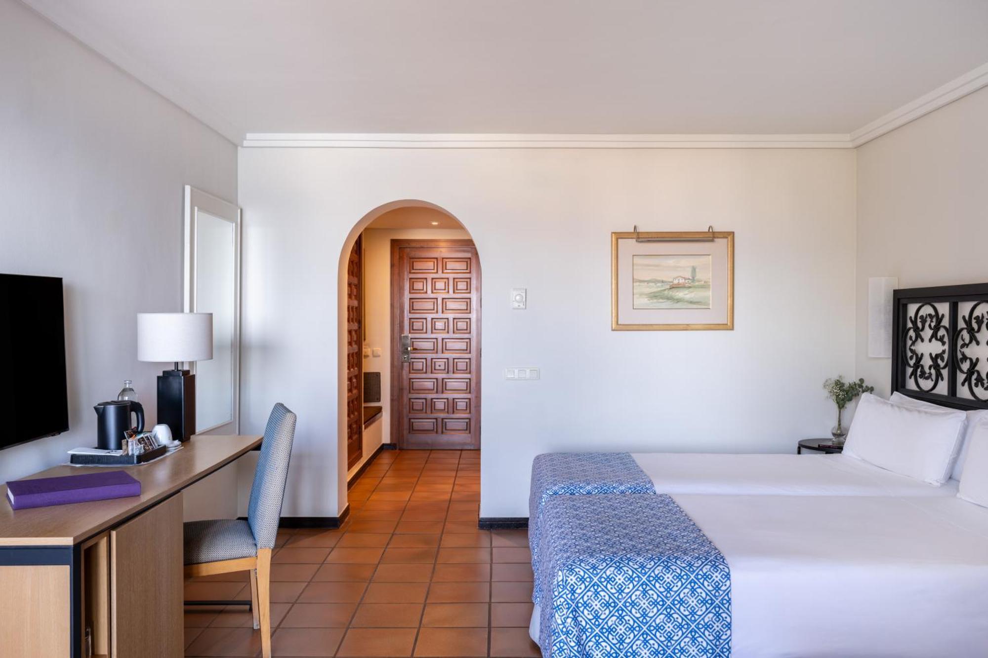 Chambre Double Standard (3 Adultes)